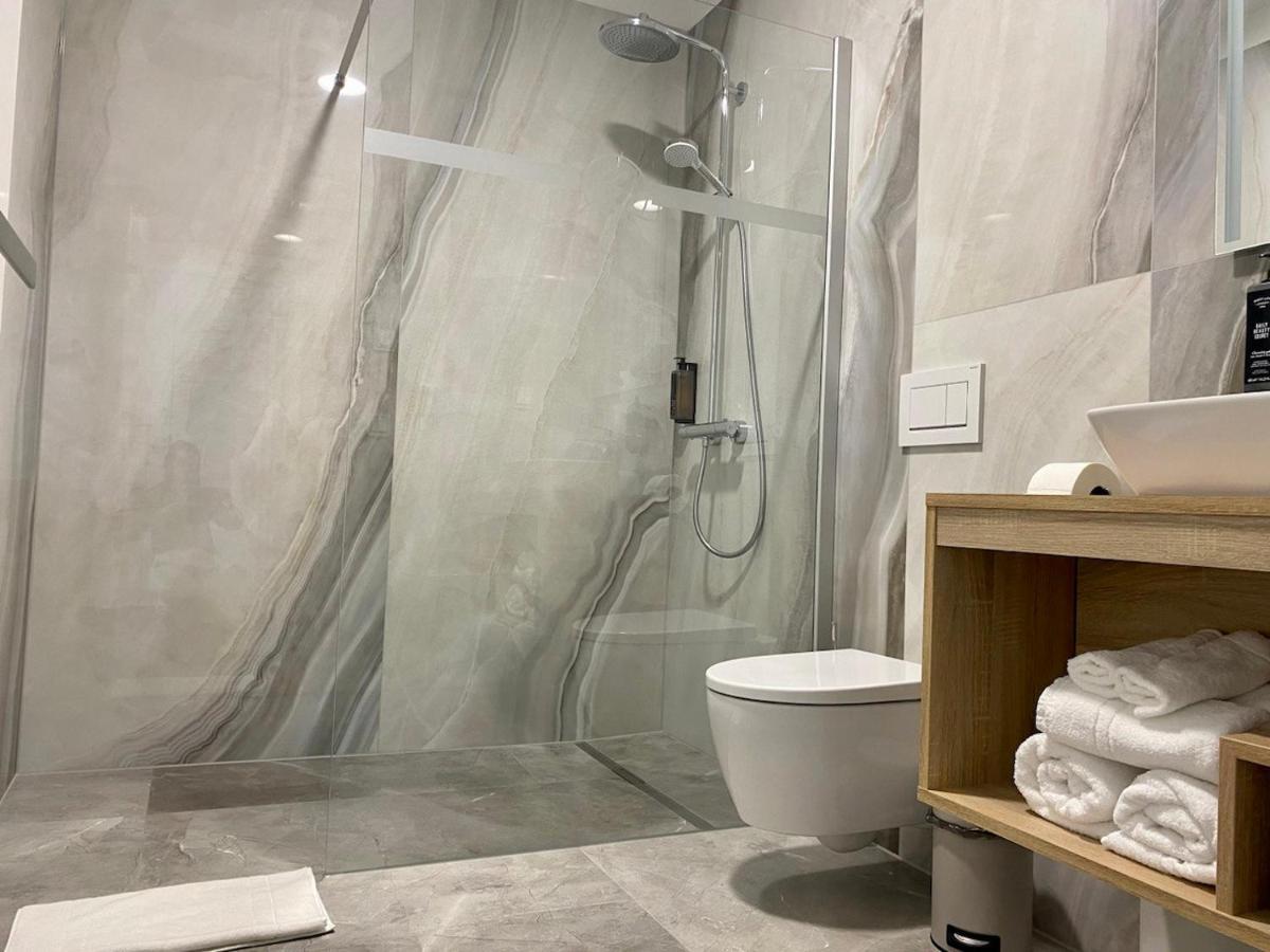 Hotel Am Waldkasino Эрфурт Экстерьер фото