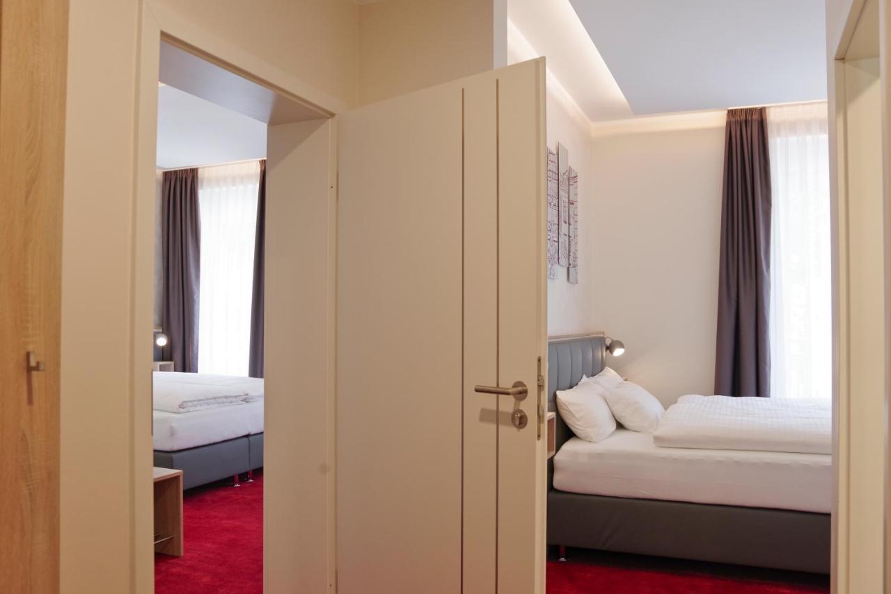 Hotel Am Waldkasino Эрфурт Экстерьер фото