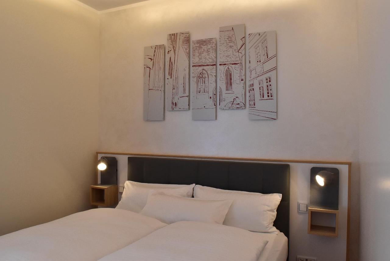 Hotel Am Waldkasino Эрфурт Экстерьер фото