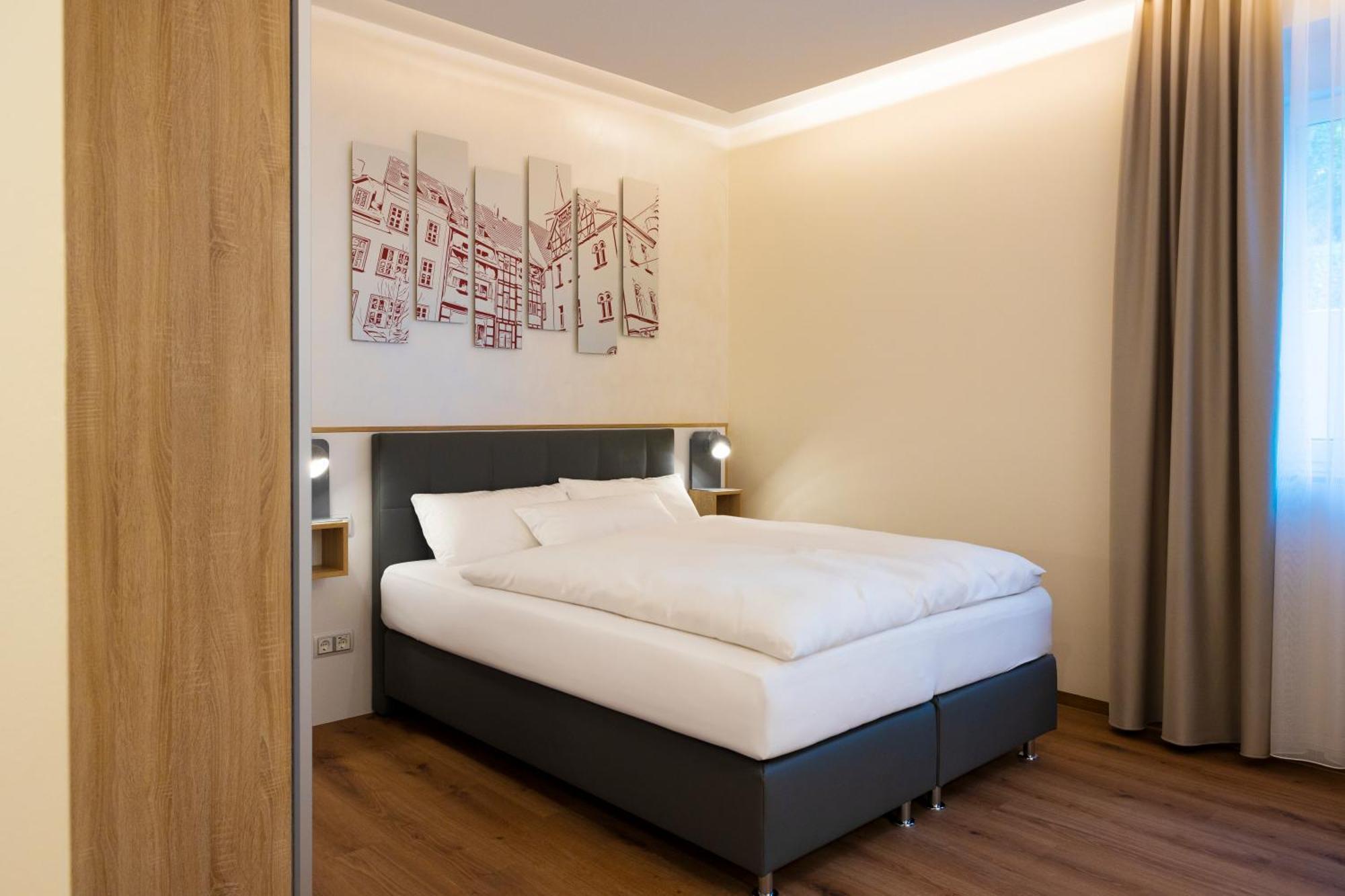 Hotel Am Waldkasino Эрфурт Экстерьер фото