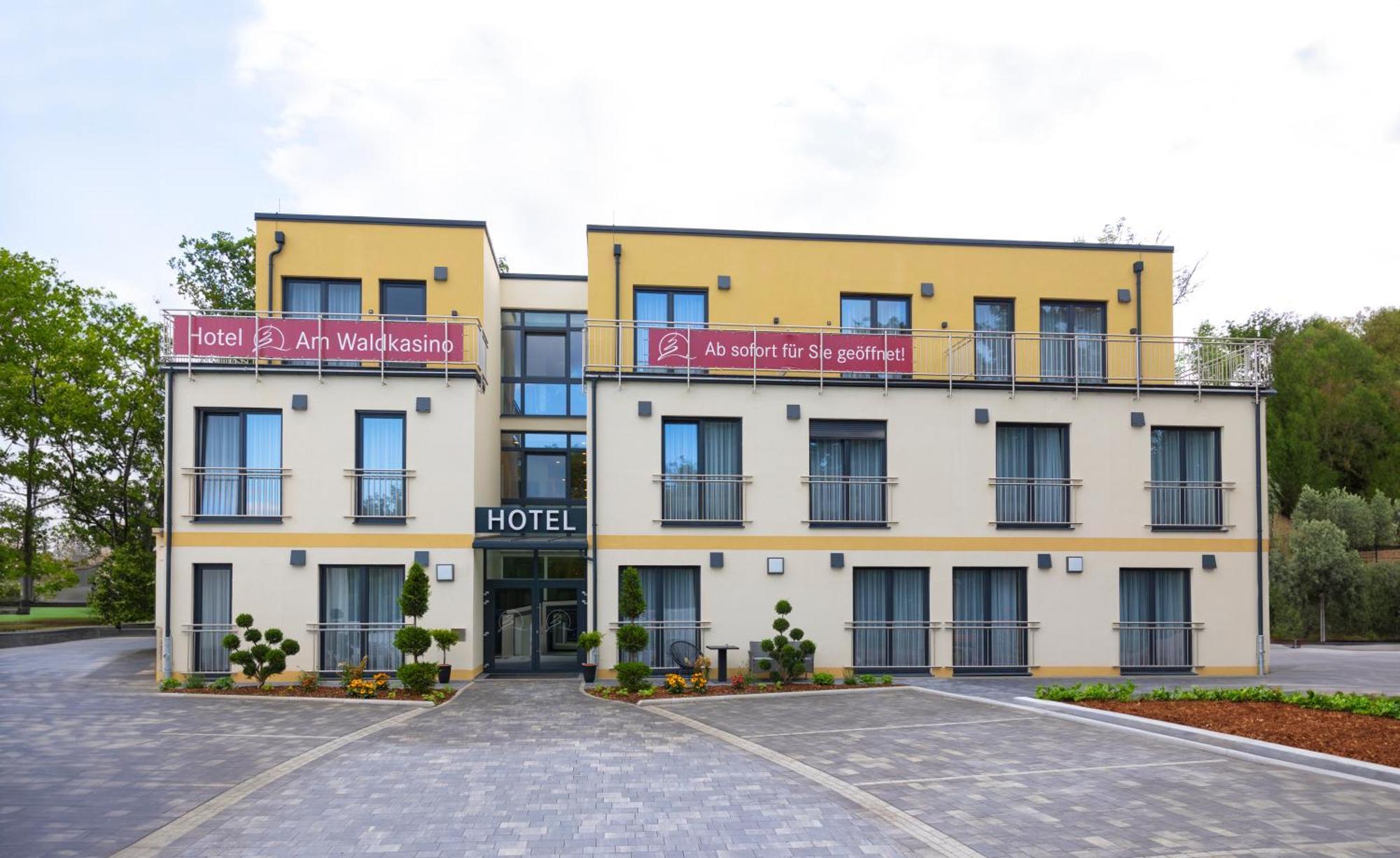 Hotel Am Waldkasino Эрфурт Экстерьер фото
