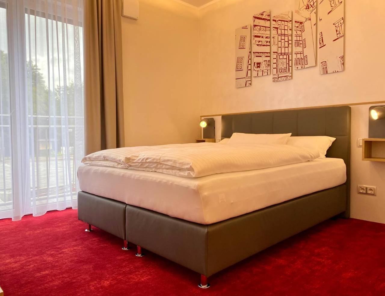 Hotel Am Waldkasino Эрфурт Экстерьер фото